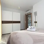 Katarina Apartamento *