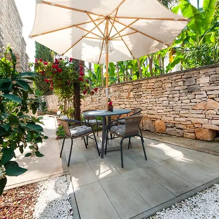 Katarina Apartment