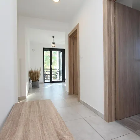 Apartment Katarina *