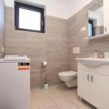 Apartment Katarina *